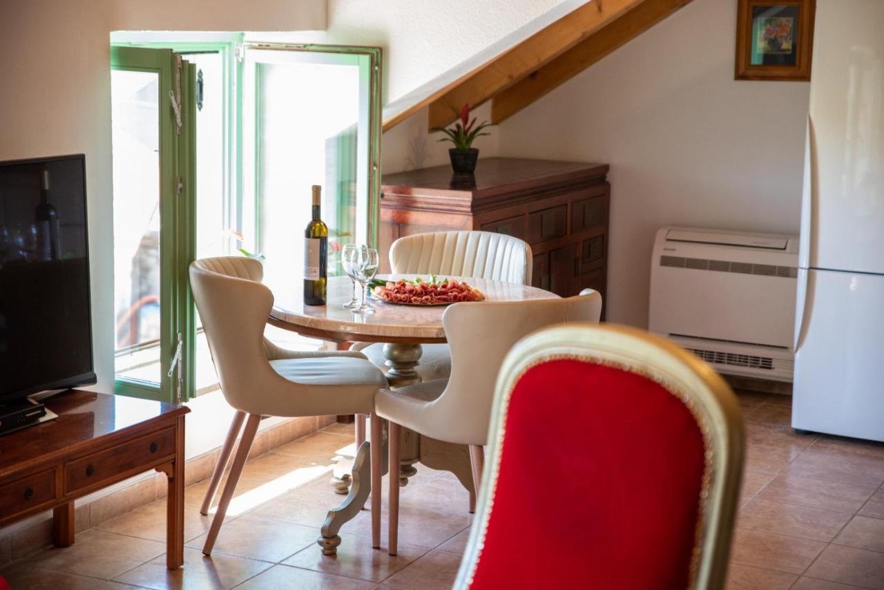 Villa Pristinus Krstatice Luaran gambar