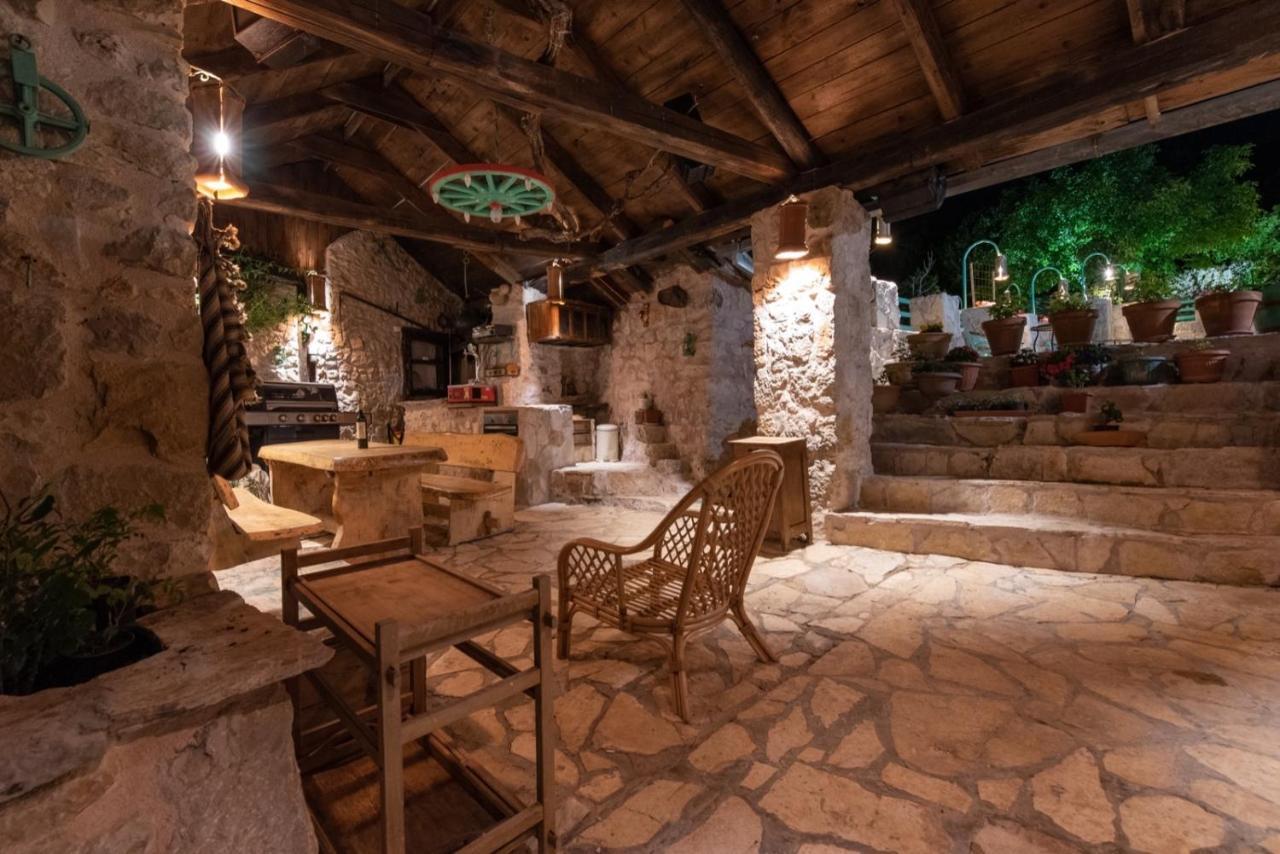 Villa Pristinus Krstatice Luaran gambar
