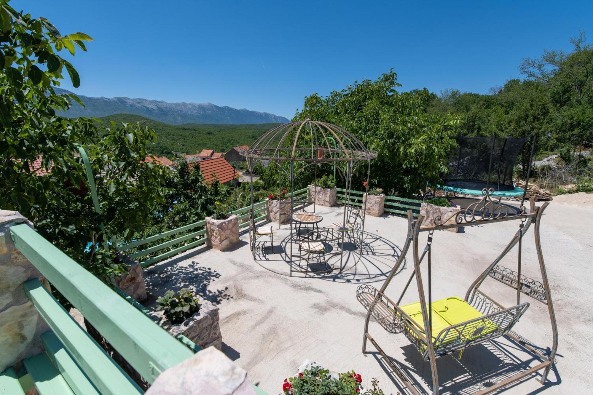 Villa Pristinus Krstatice Luaran gambar