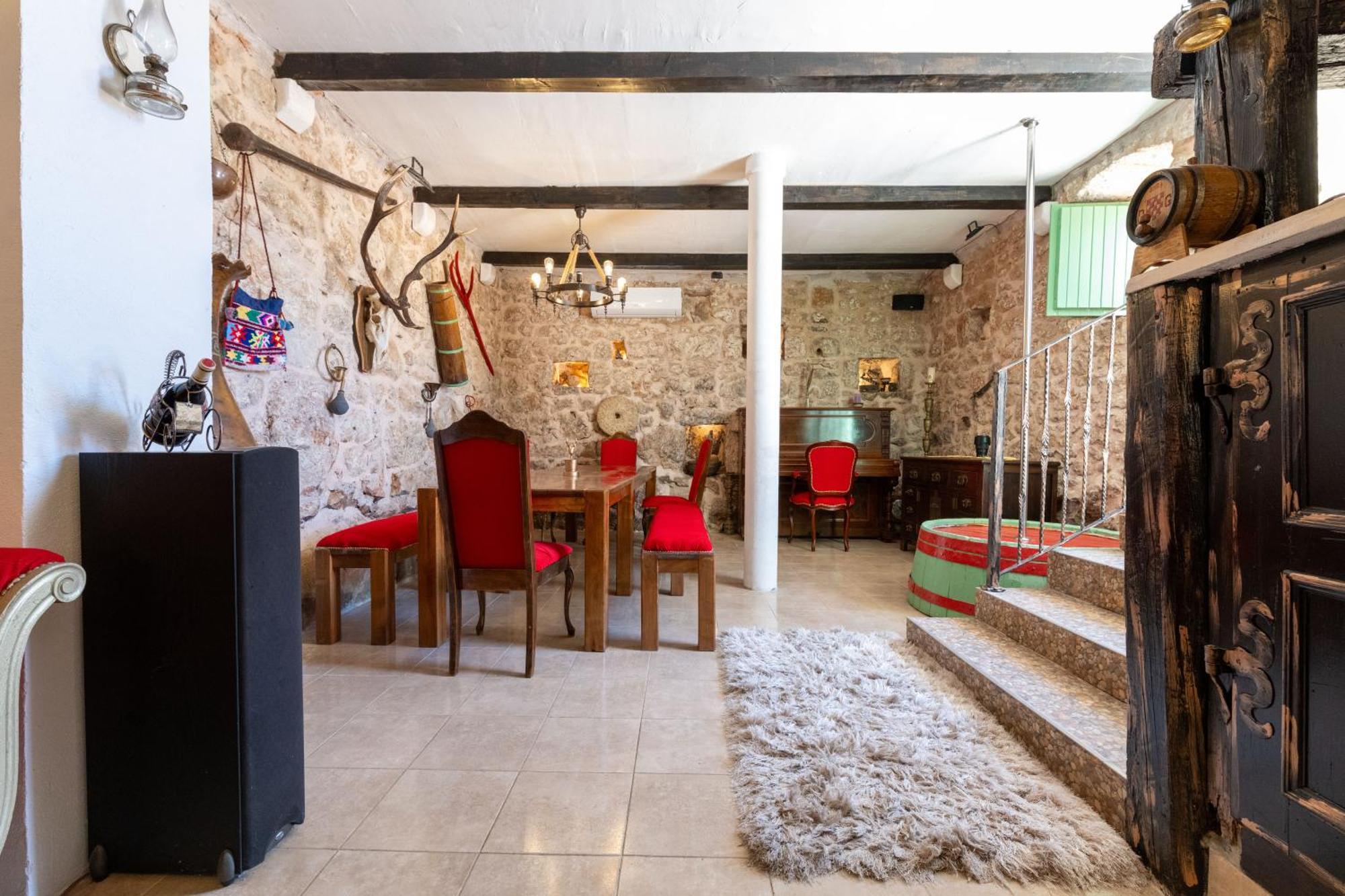 Villa Pristinus Krstatice Luaran gambar
